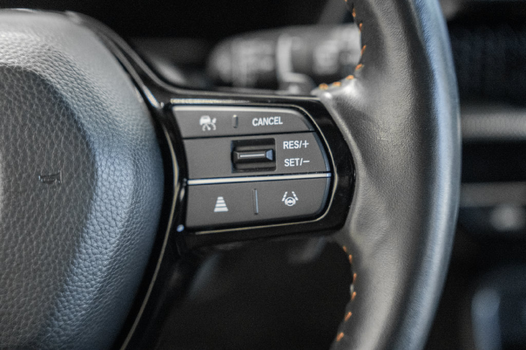 Used 2024 Honda CR-V Sport Touring image 21
