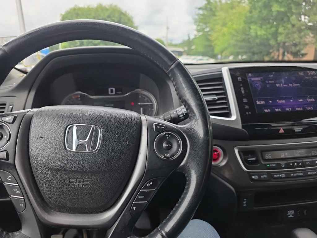 Used 2017 Honda Pilot EX-L image 21