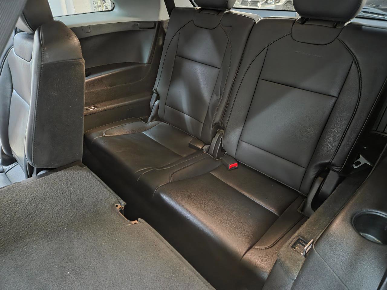 Used 2017 Acura MDX SH-AWD 4D SUV image 18