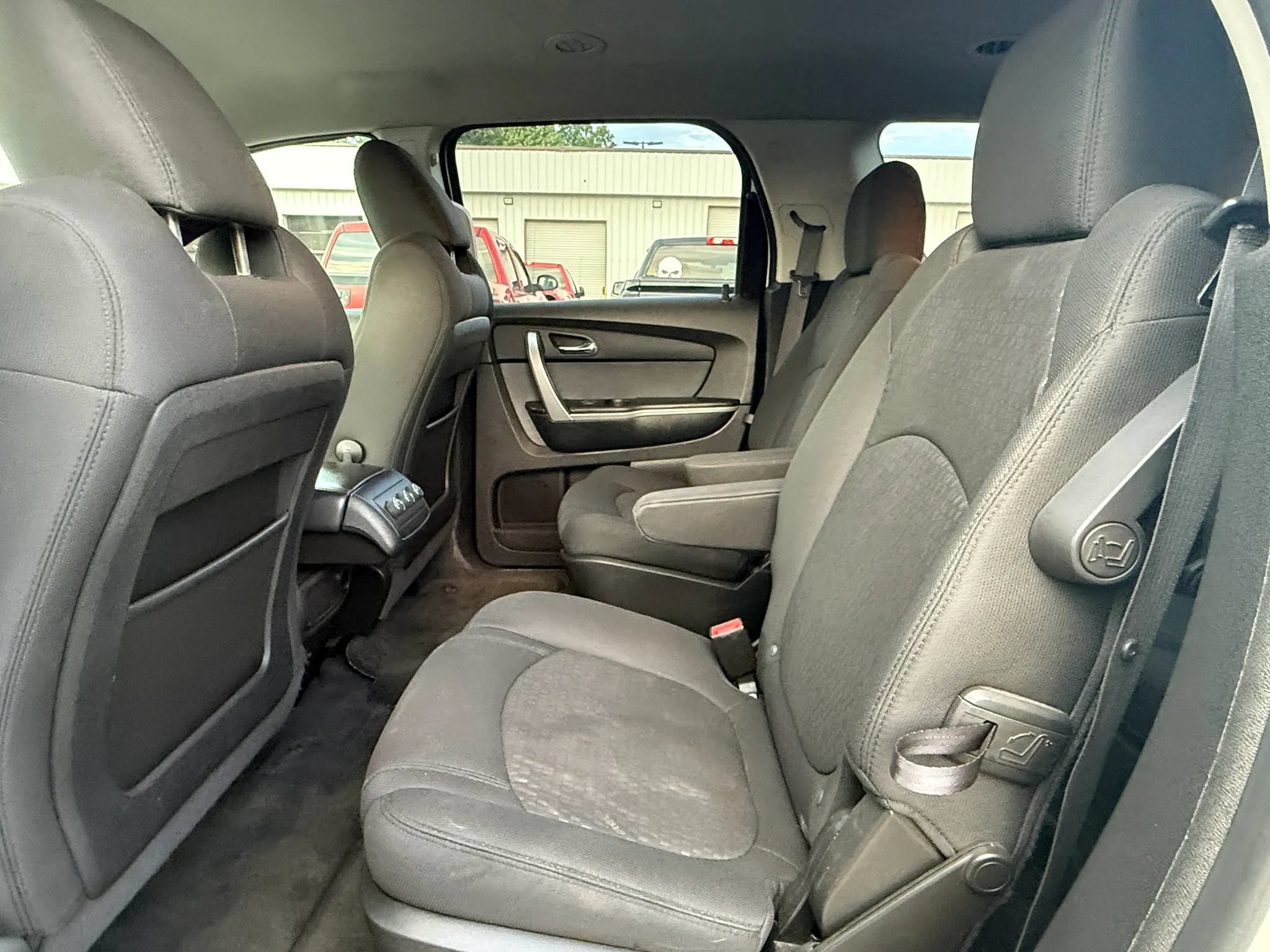 Used 2012 GMC Acadia SLE AWD/4WD image 21