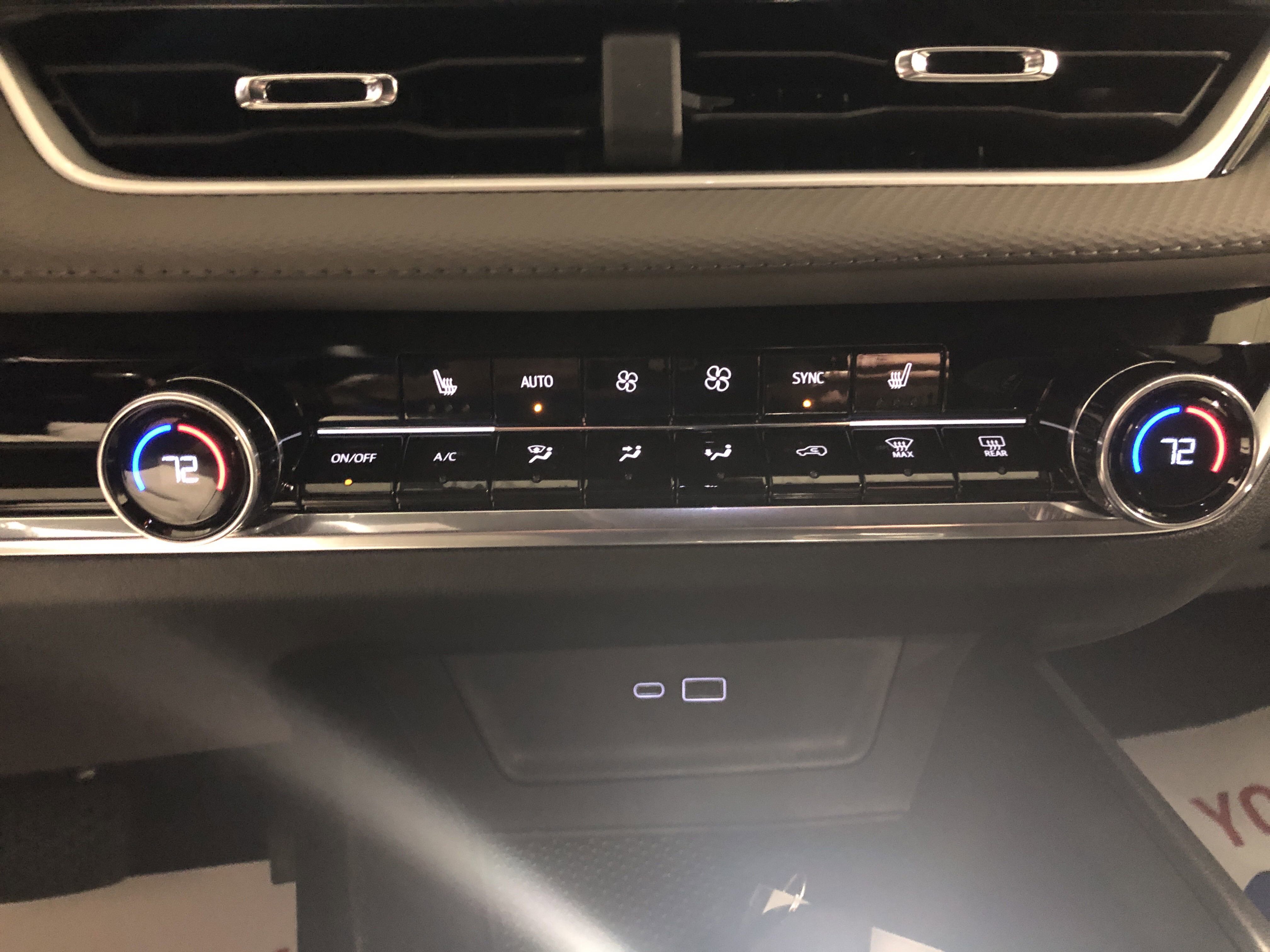 New 2026 Chevrolet Equinox LT w/ Convenience Package II image 20