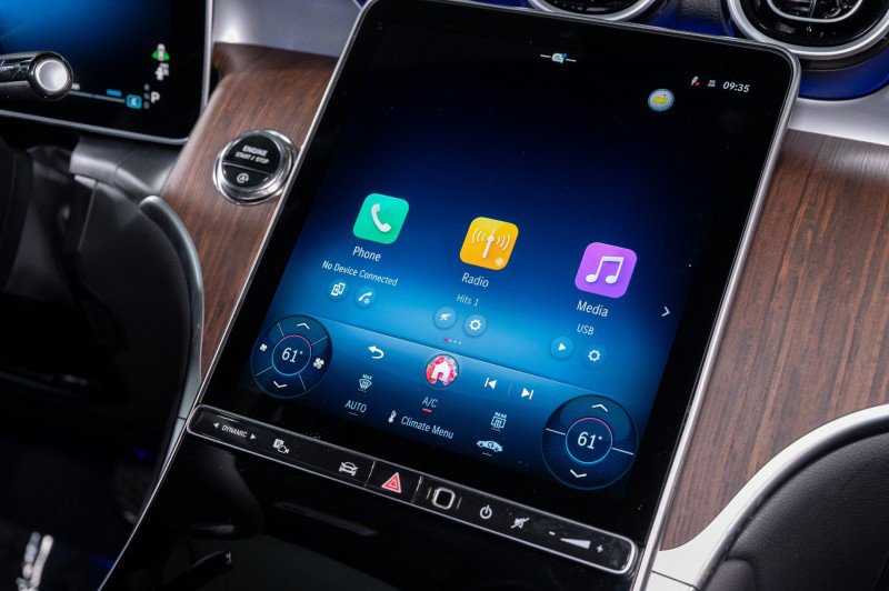 Certified 2026 Mercedes-Benz GLC 300 image 17