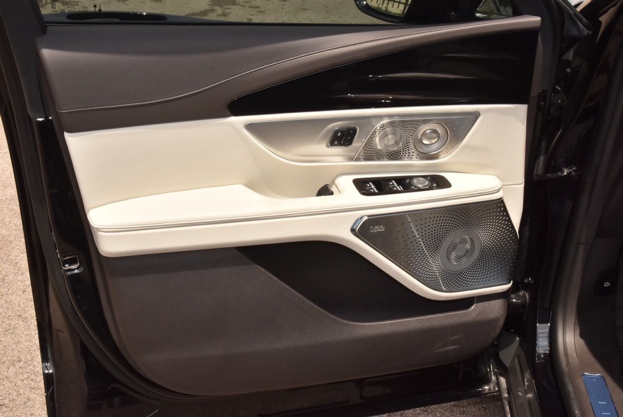 New 2026 Lincoln Nautilus Black Label AWD/4WD image 65