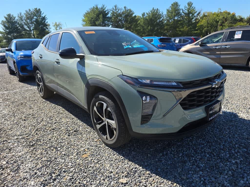 Used 2024 Chevrolet Trax RS FWD image 10