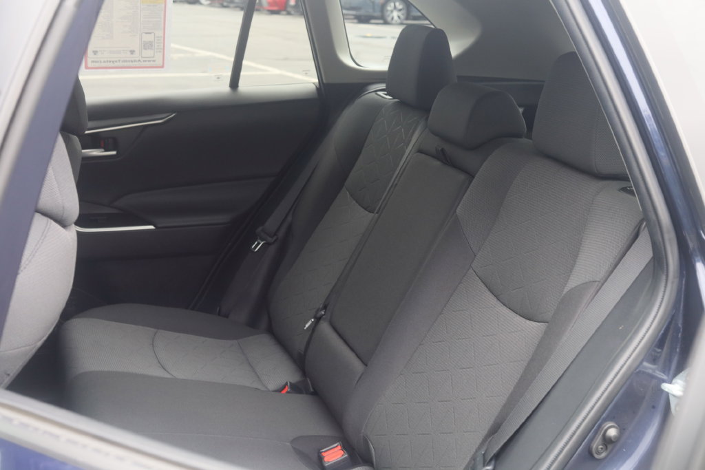 Used 2024 Toyota RAV4 XLE w/ Convenience Package AWD/4WD image 20
