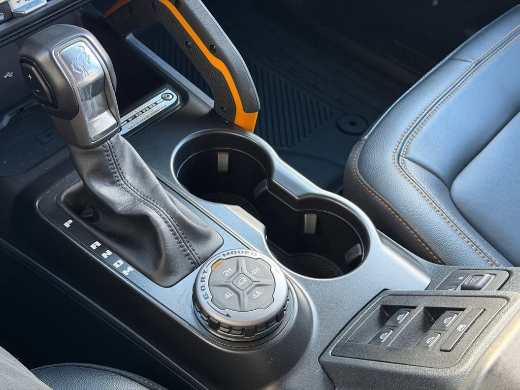 Used 2023 Ford Bronco Badlands w/ Sasquatch Package image 16