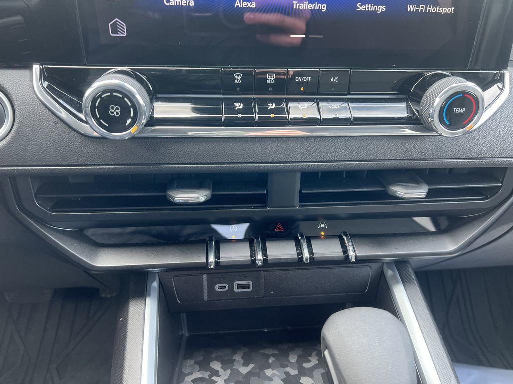 Used 2024 Chevrolet Colorado Trail Boss w/ Advanced Trailering Package image 29