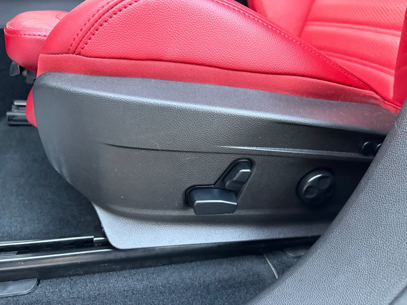 Used 2022 Alfa Romeo Stelvio Veloce AWD/4WD image 15