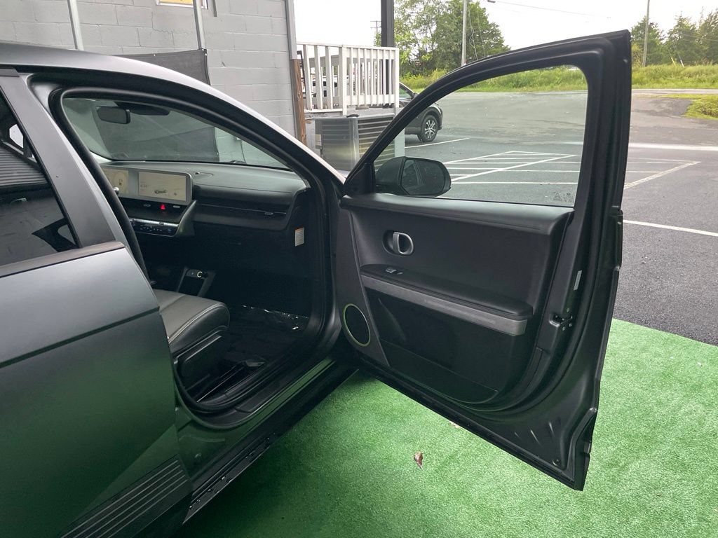 Used 2023 Hyundai Ioniq 5 SEL AWD/4WD image 37