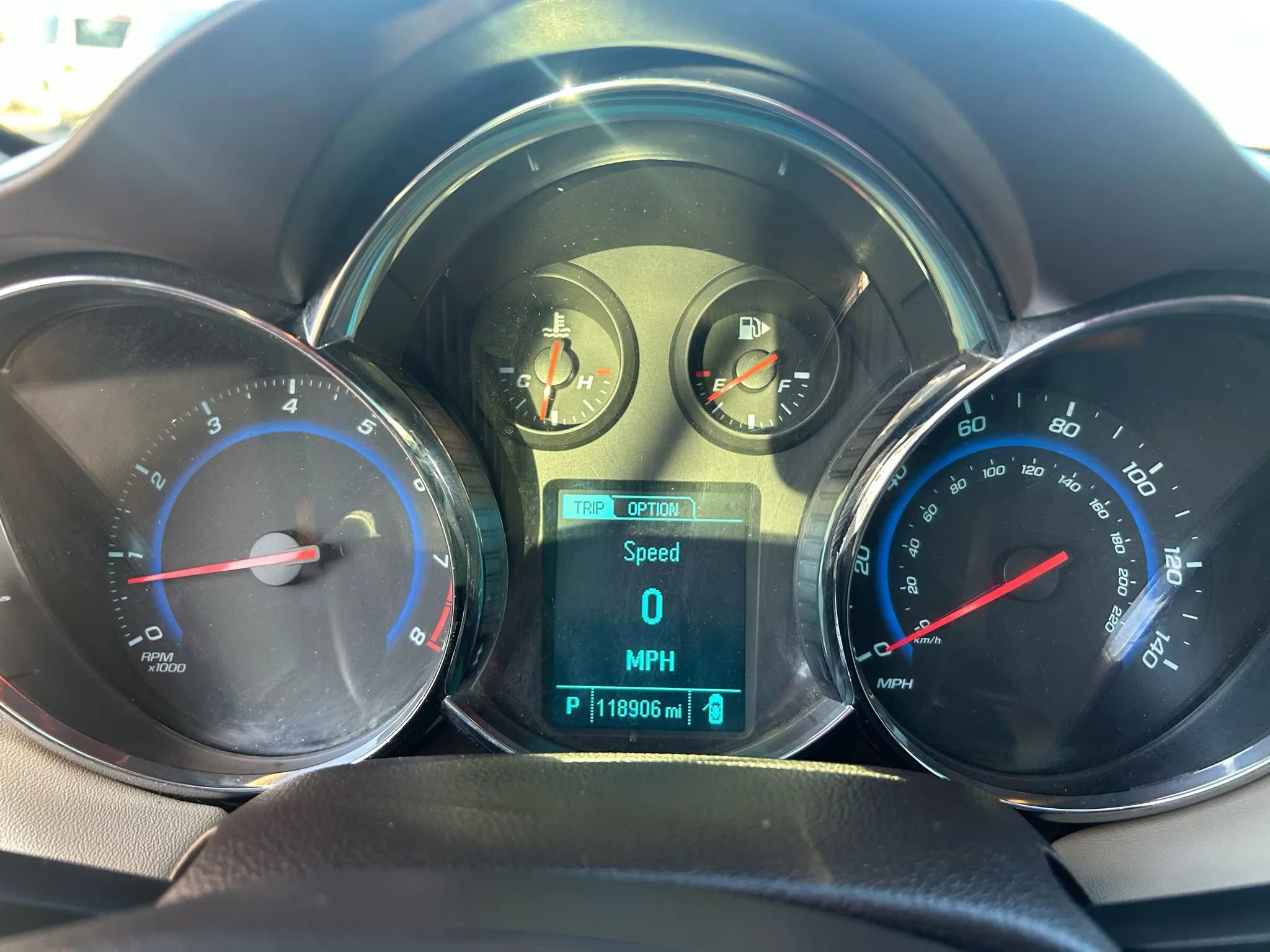 Used 2016 Chevrolet Cruze LTZ w/ Enhanced Safety Package image 4