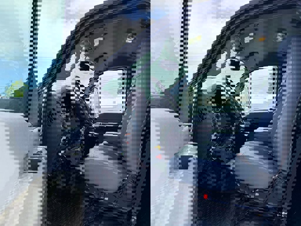 New 2027 Ford F750 2WD Regular Cab Super Duty image 12