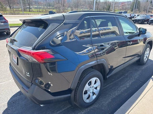 Used 2019 Toyota RAV4 LE w/ All Weather Liner Package image 4