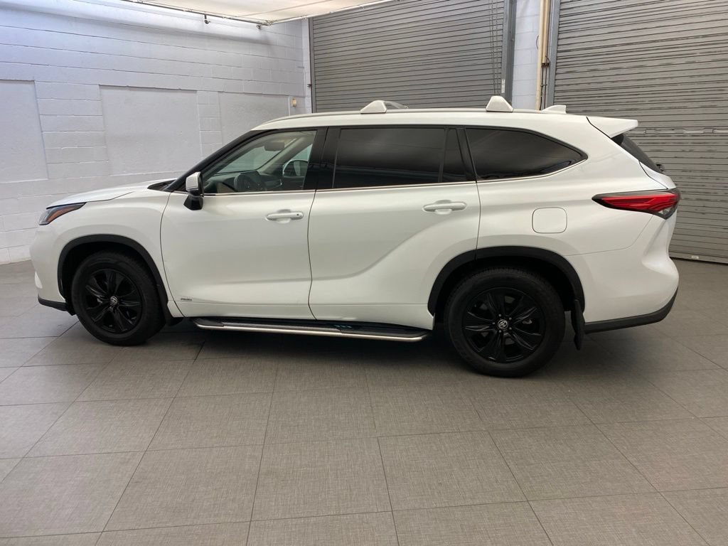 Used 2022 Toyota Highlander Bronze Edition AWD/4WD image 6