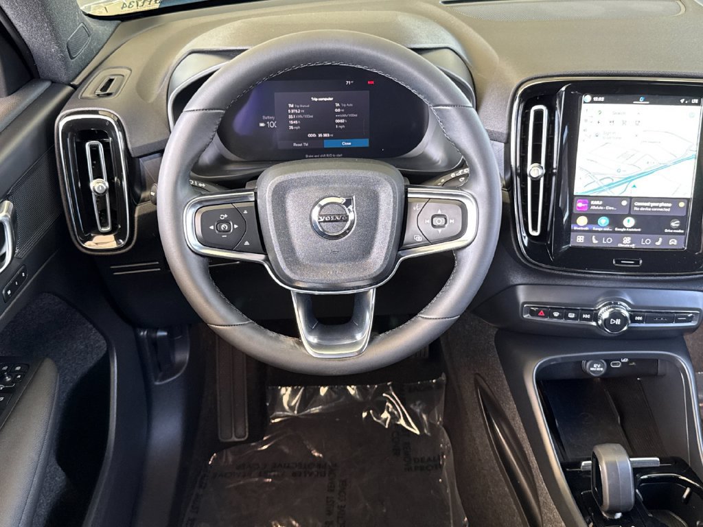 Certified 2023 Volvo XC40 Recharge Core w/ Protection Package Premier AWD/4WD image 13