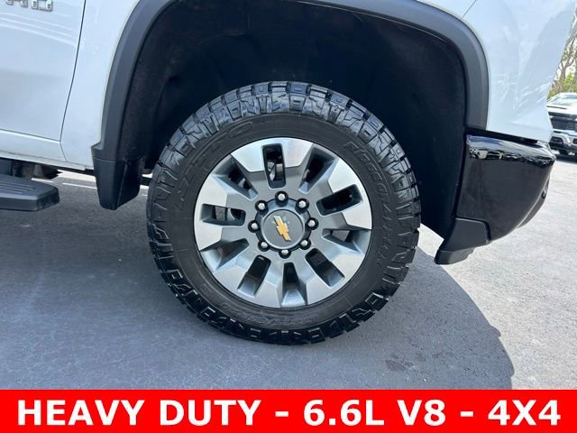 Used 2025 Chevrolet Silverado 2500 Custom w/ Custom Convenience Package AWD/4WD image 8