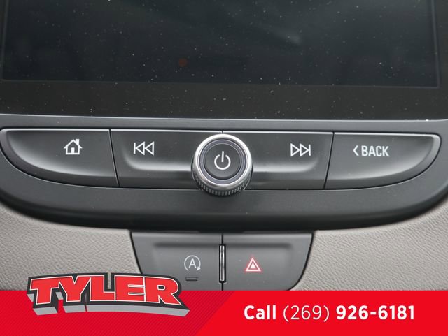 Used 2025 Chevrolet Malibu LT image 32