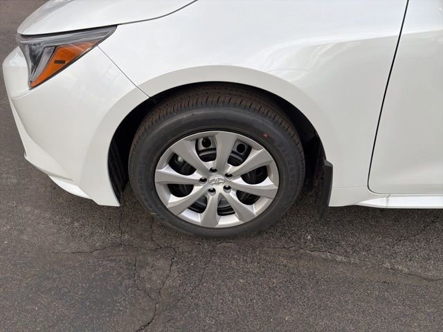 New 2026 Toyota Corolla LE image 18
