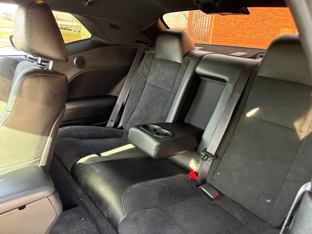 Used 2023 Dodge Challenger R/T w/ Plus Package image 44