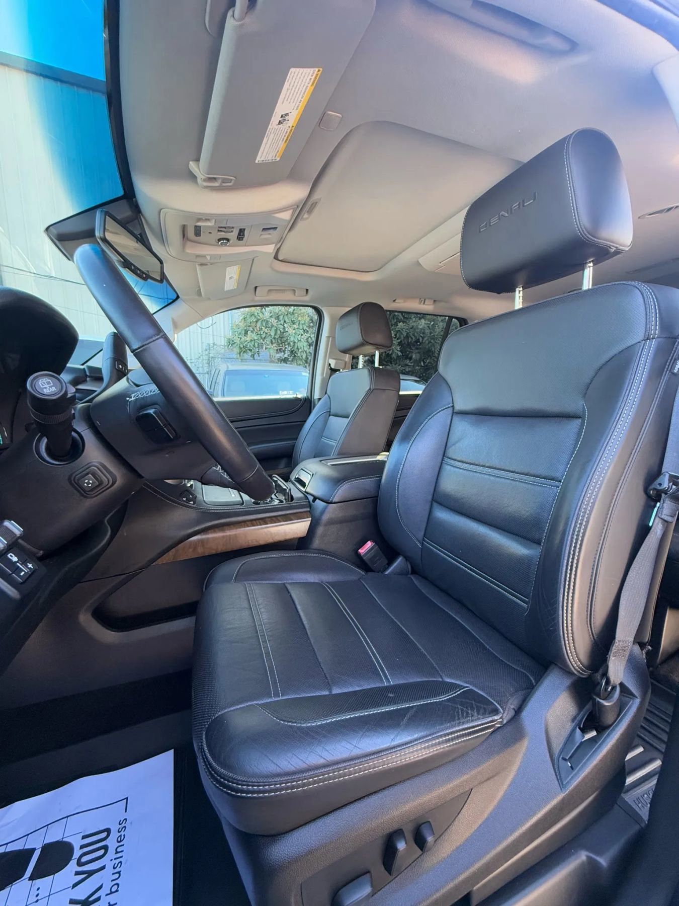 Used 2018 GMC Yukon Denali w/ Denali Ultimate Package image 13
