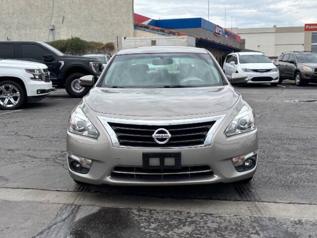 Used 2015 Nissan Altima 3.5 SL FWD image 8