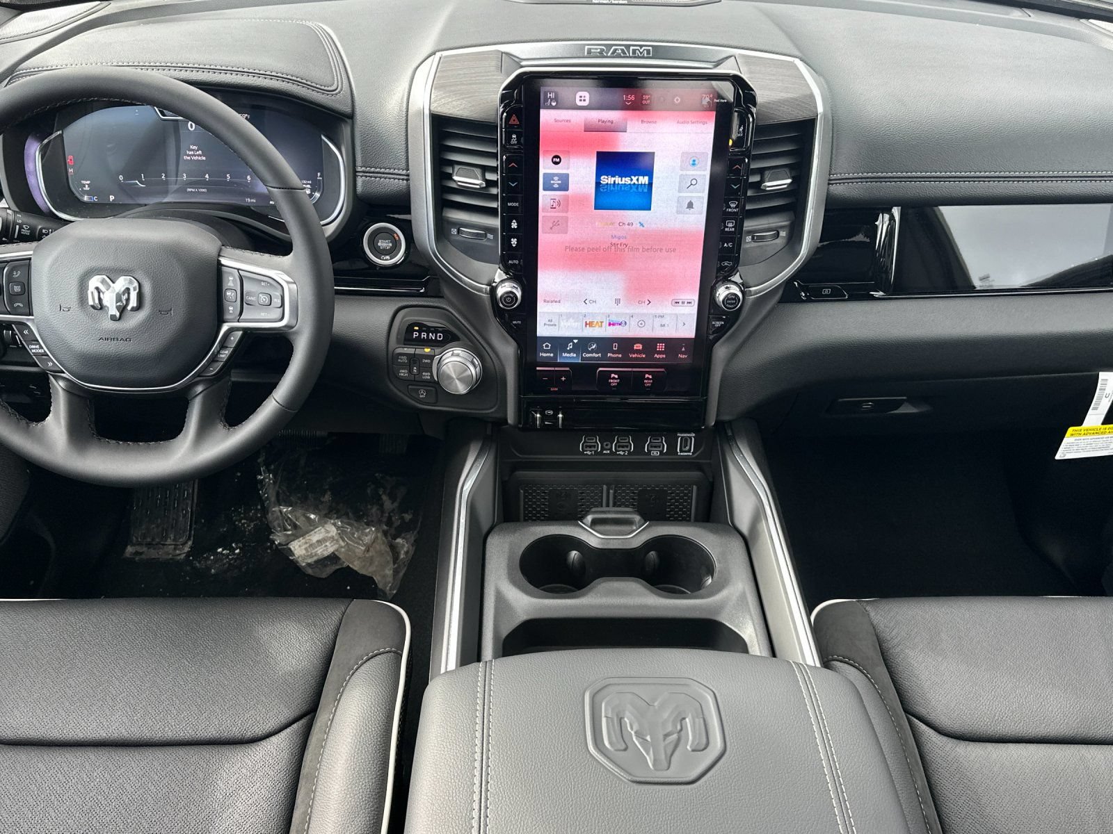 New 2026 RAM 1500 Laramie AWD/4WD image 13