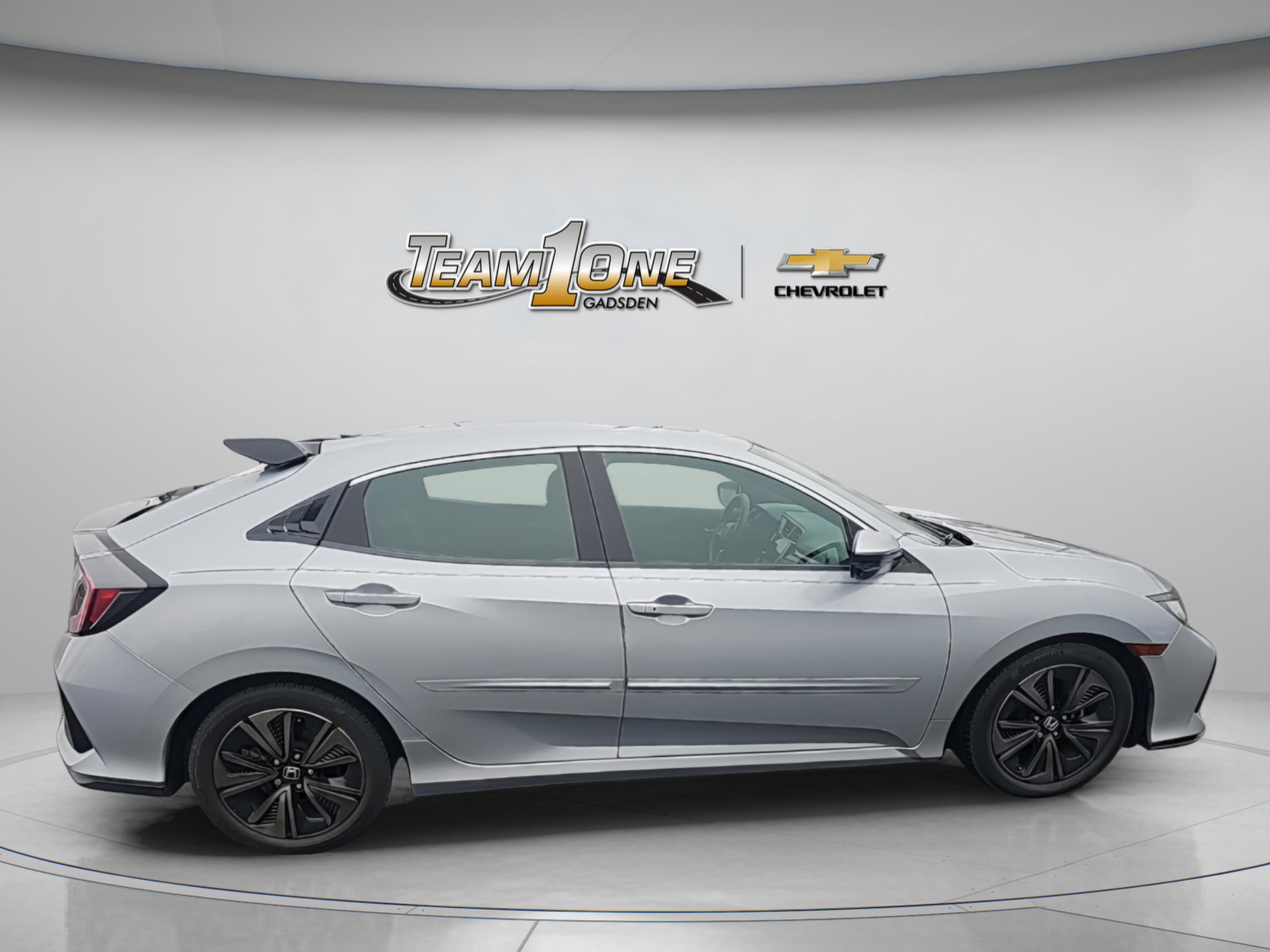 Used 2019 Honda Civic EX image 9