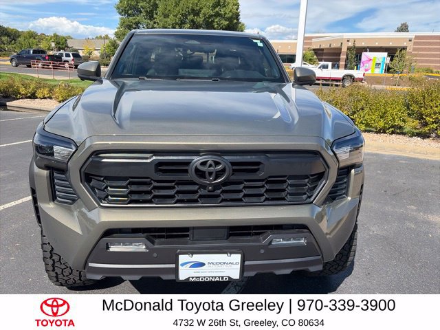 Used 2024 Toyota Tacoma TRD Off-Road w/ TRD Off Road Premium Package AWD/4WD image 2