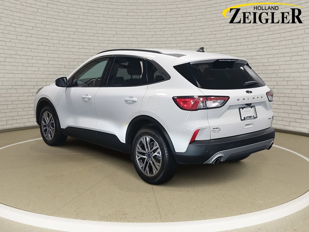 Used 2022 Ford Escape SEL image 7
