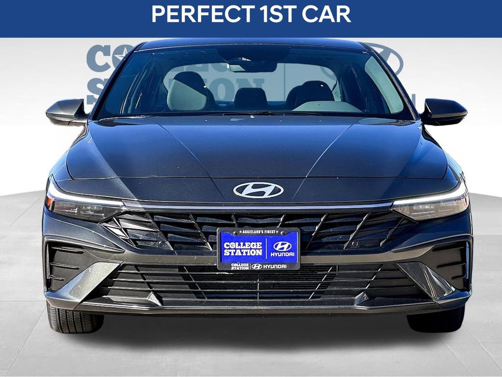 Used 2024 Hyundai Elantra SEL image 9