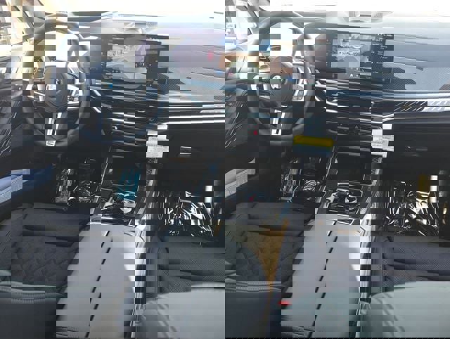 New 2026 BMW X5 M60i w/ Executive Package image 14