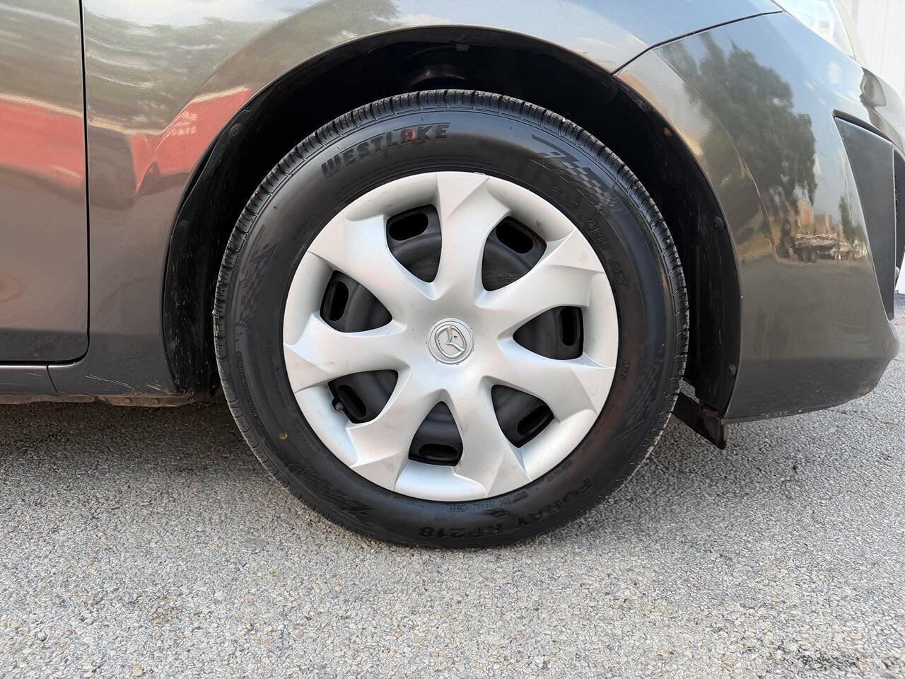 Used 2010 MAZDA MAZDA3 i Touring FWD image 30