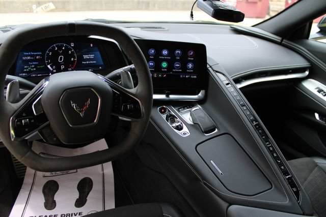 Used 2023 Chevrolet Corvette Stingray Preferred Conv w/ Z51 Performance Package RWD image 29