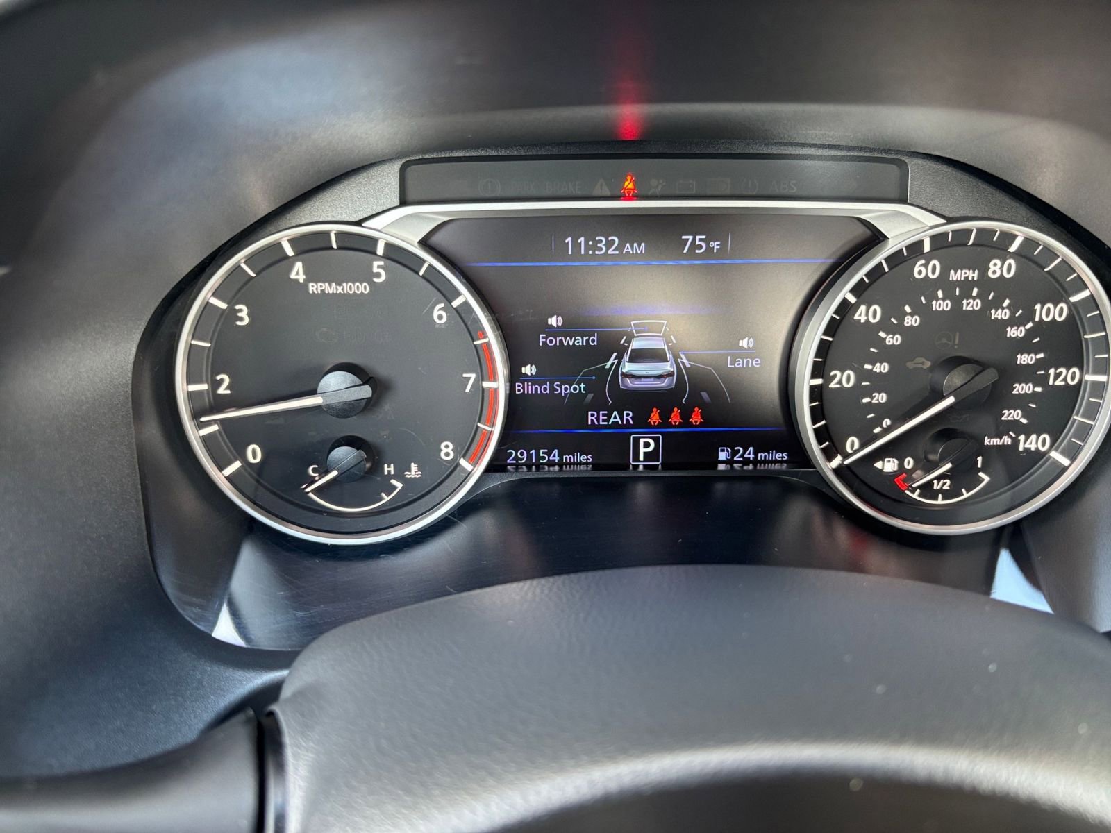 Used 2025 Nissan Altima 2.5 SV FWD image 41