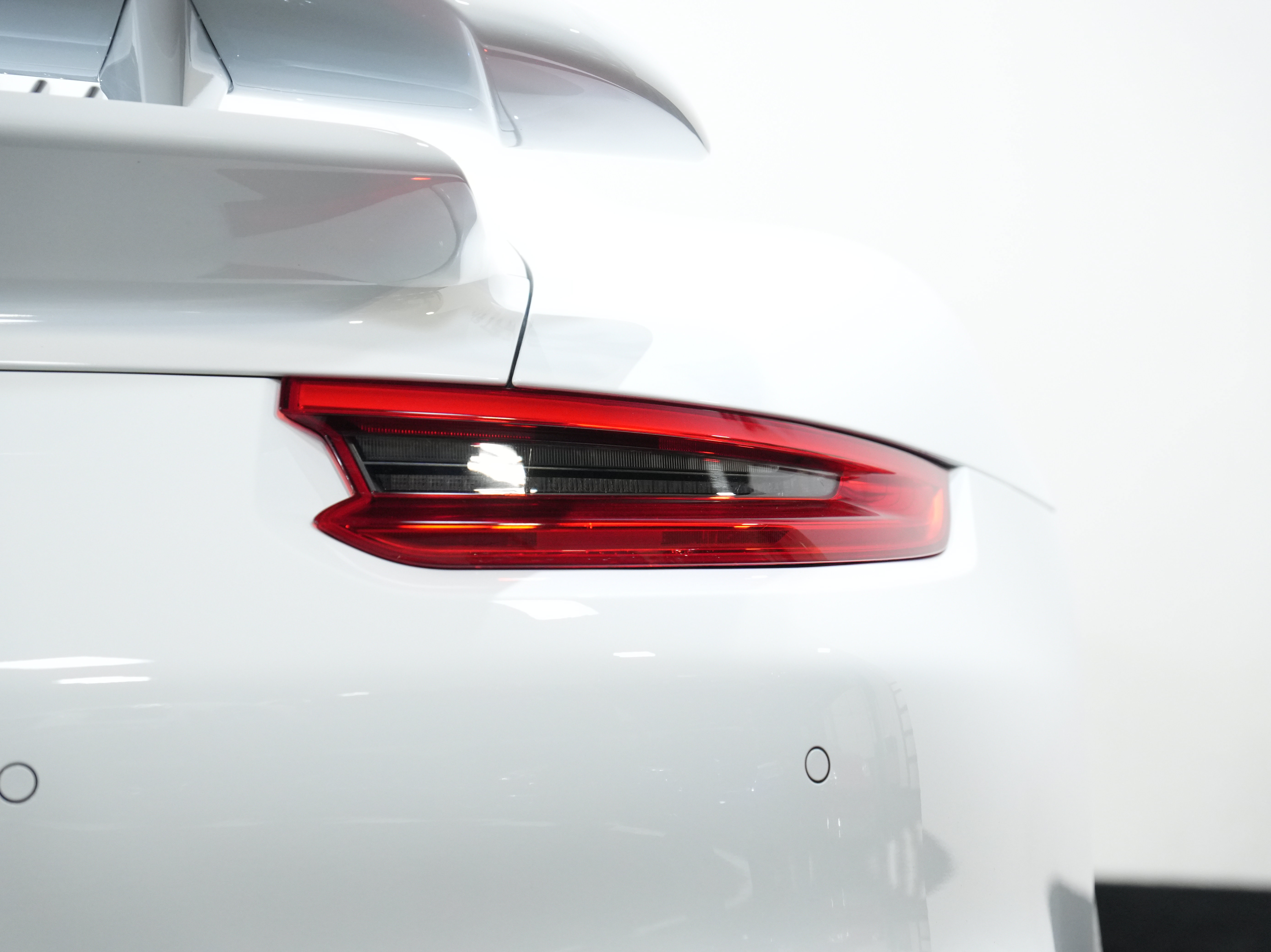 Used 2018 Porsche 911 Turbo S AWD/4WD image 18