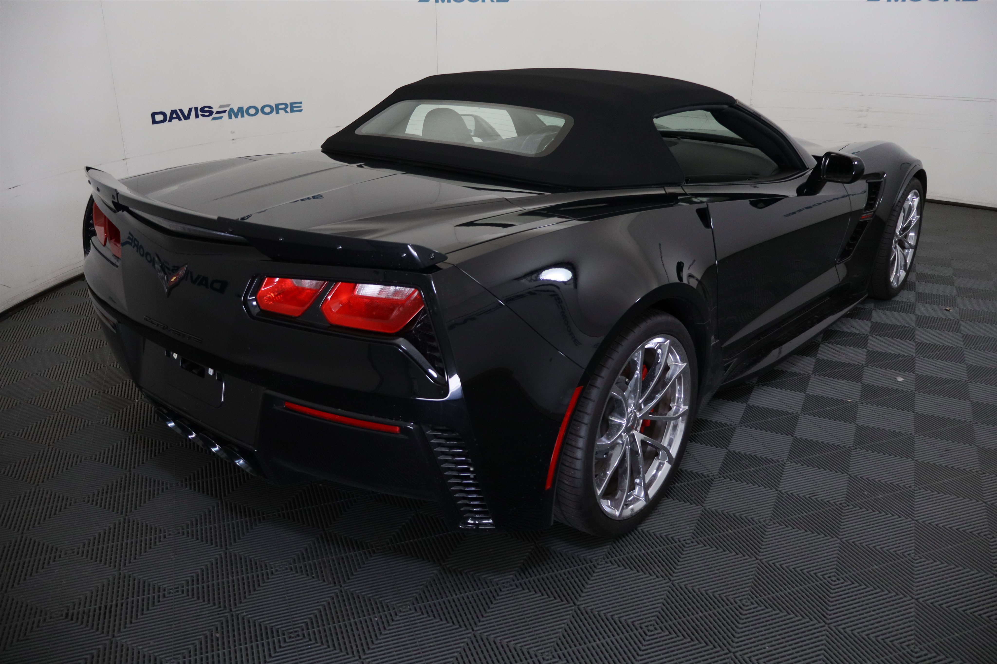 Used 2018 Chevrolet Corvette Grand Sport image 6