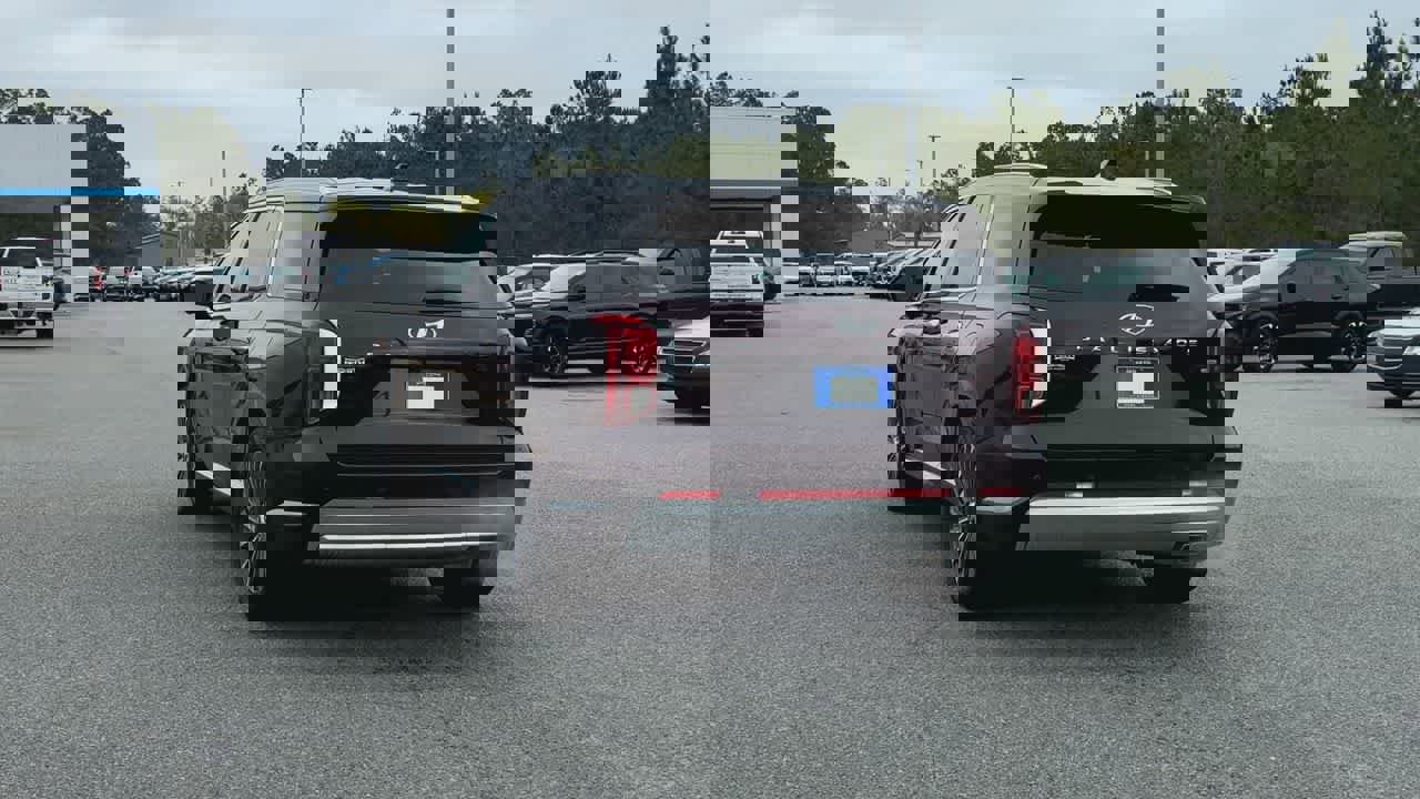 Used 2024 Hyundai Palisade Calligraphy image 7