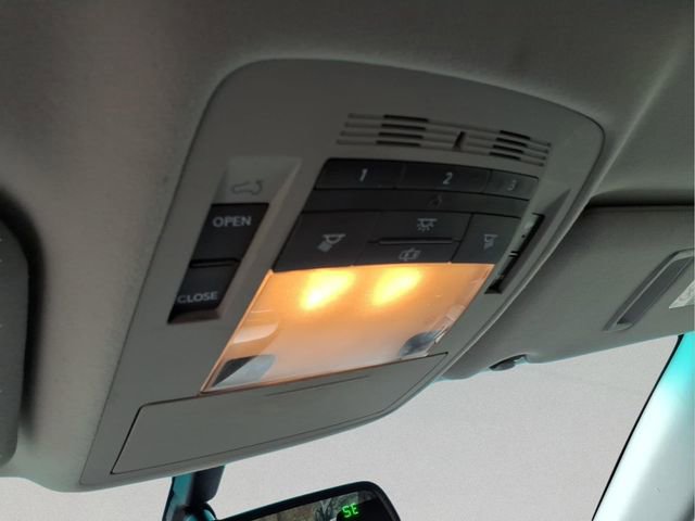 Used 2010 Lexus RX 350 AWD image 21