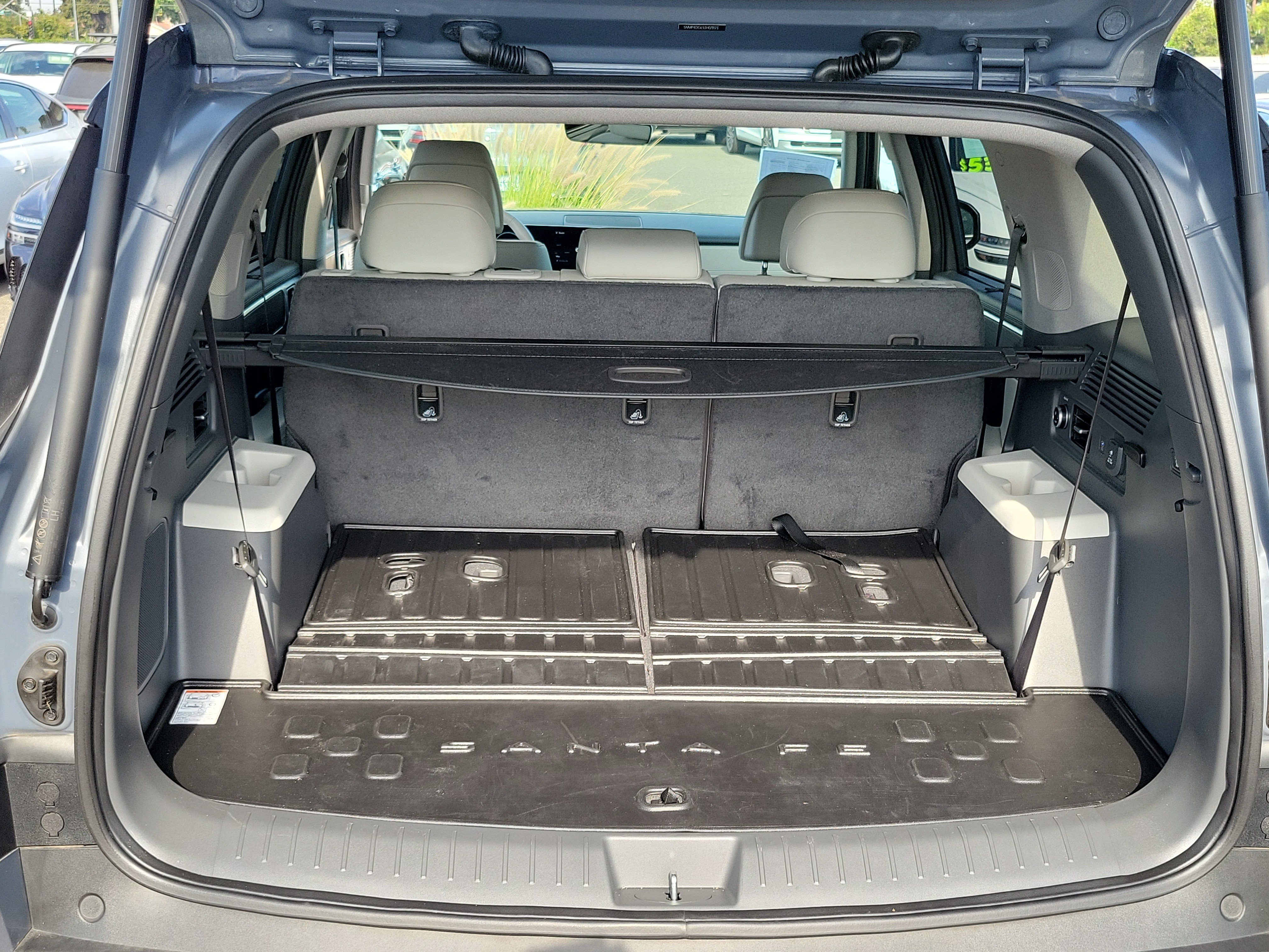 Certified 2025 Hyundai Santa Fe Limited AWD/4WD image 20