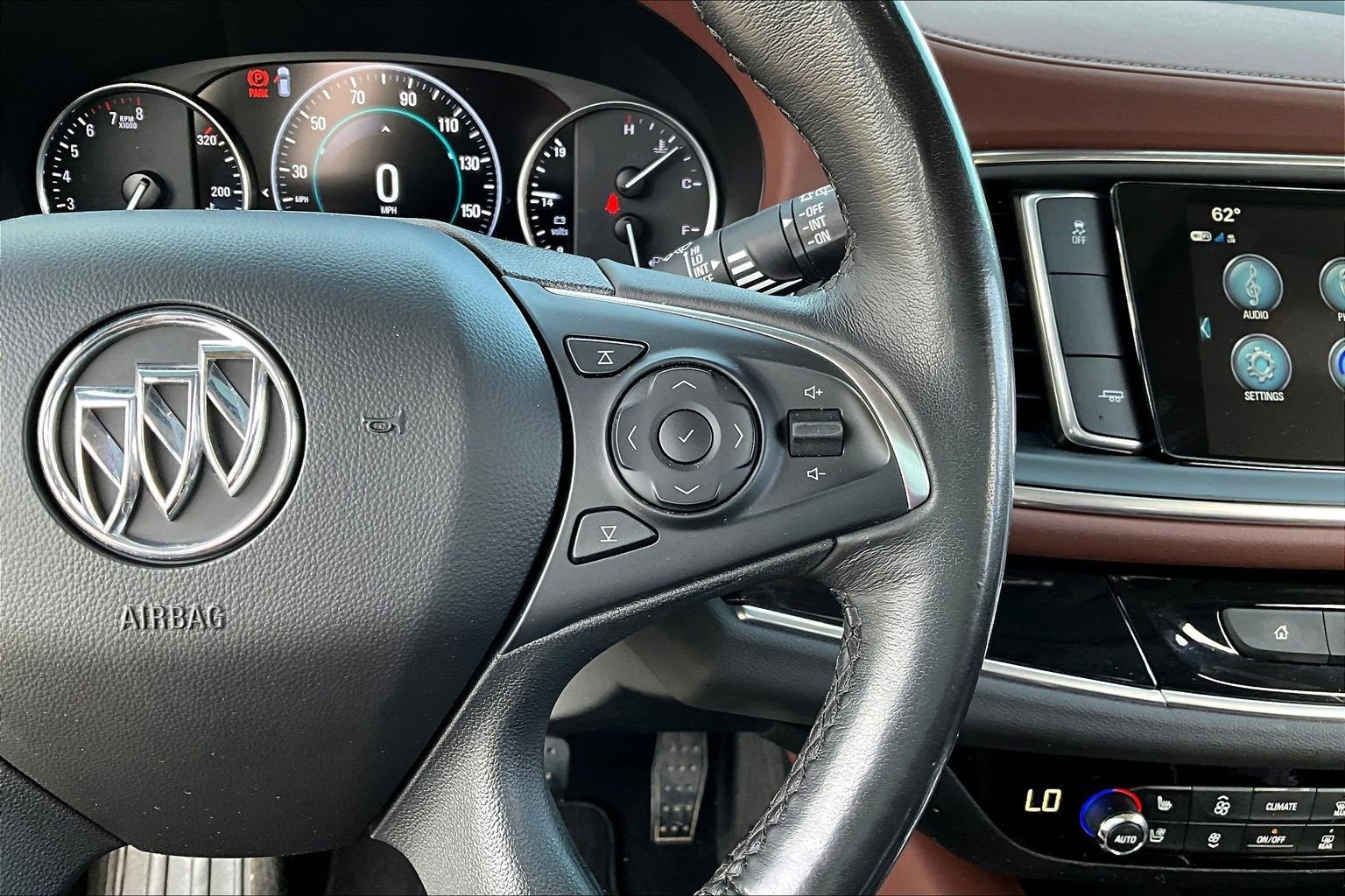 Used 2018 Buick Enclave Avenir w/ Avenir Technology Package image 21