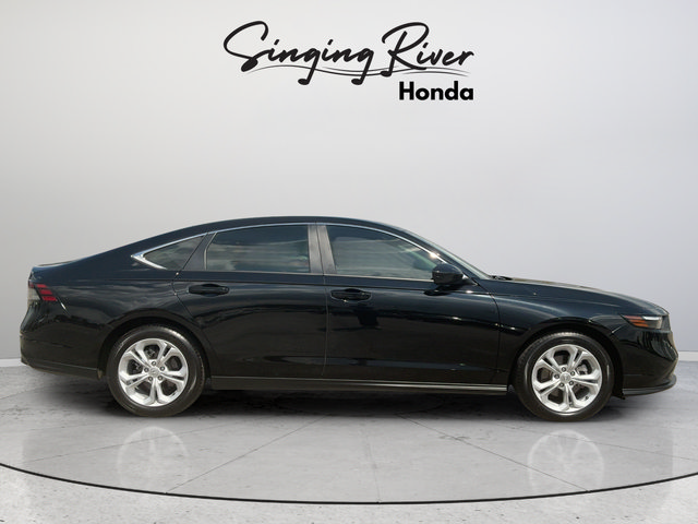 Used 2025 Honda Accord LX image 8