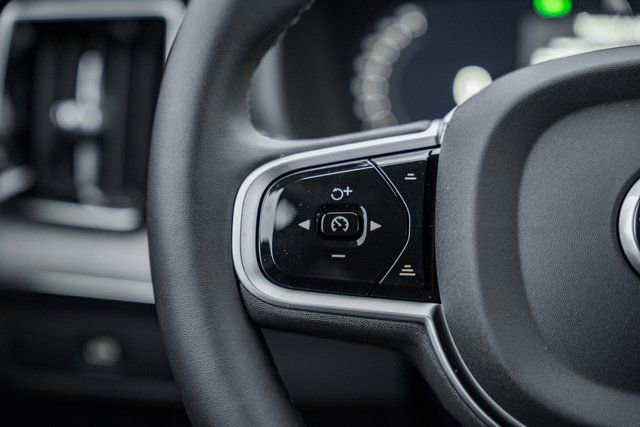 New 2026 Volvo XC90 B6 Ultra w/ Protection Package image 29