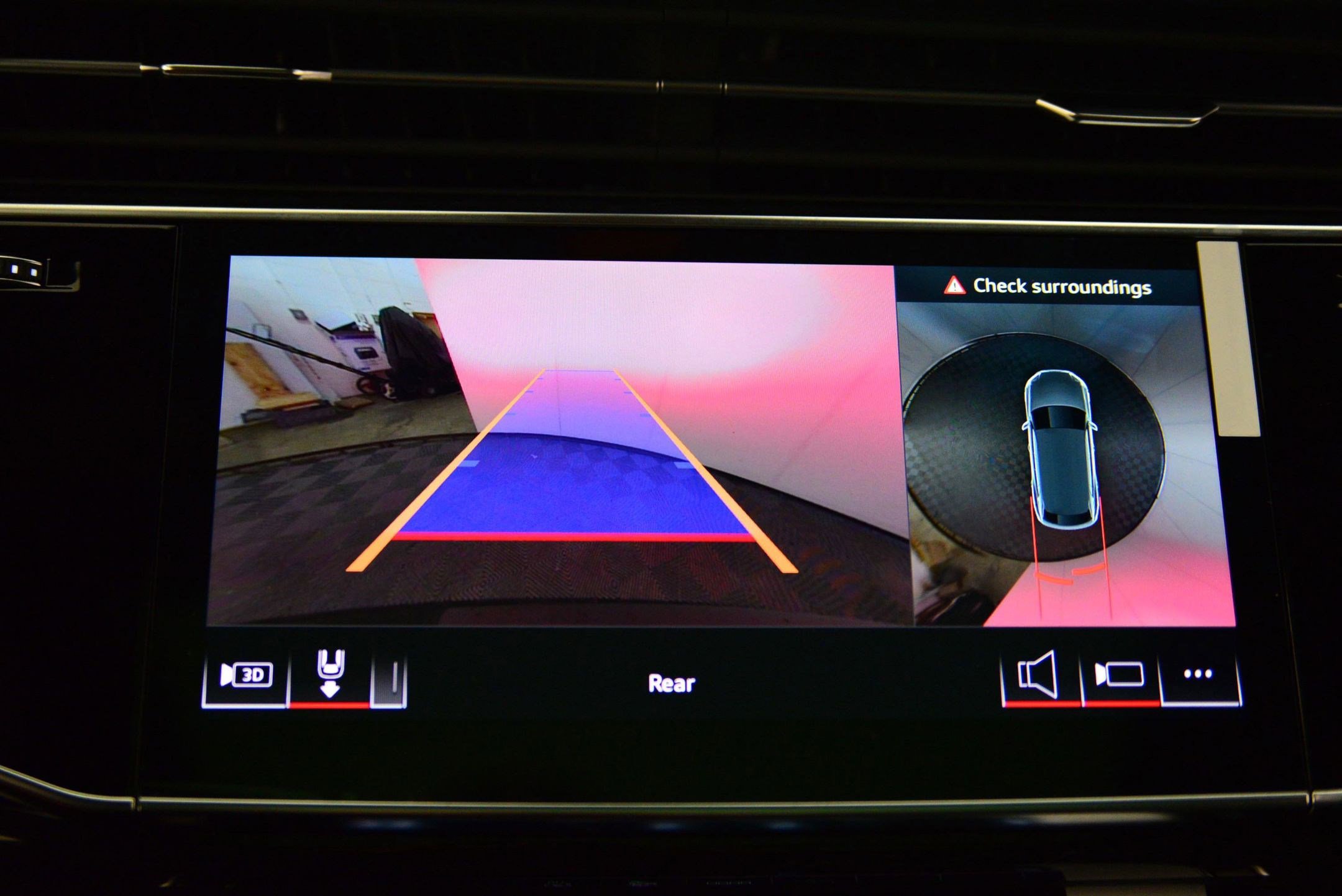 New 2025 Audi Q8 Premium Plus image 31