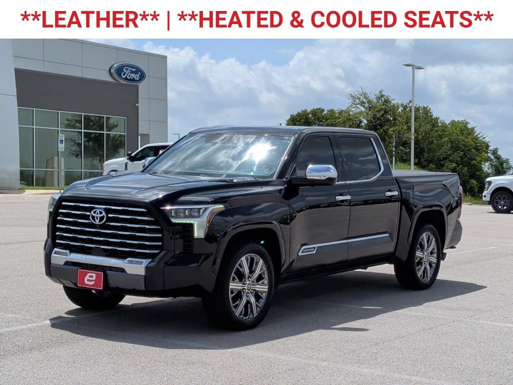 Used 2022 Toyota Tundra Capstone AWD/4WD image 3