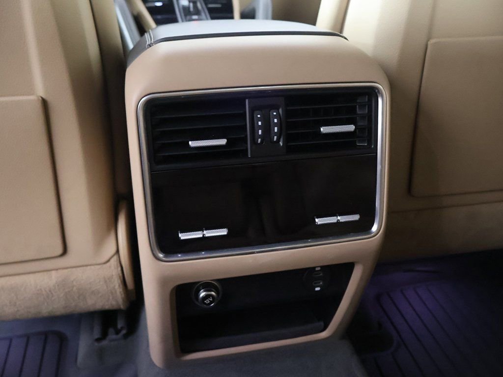 Used 2021 Porsche Cayenne GTS w/ Premium Package Plus AWD/4WD image 38