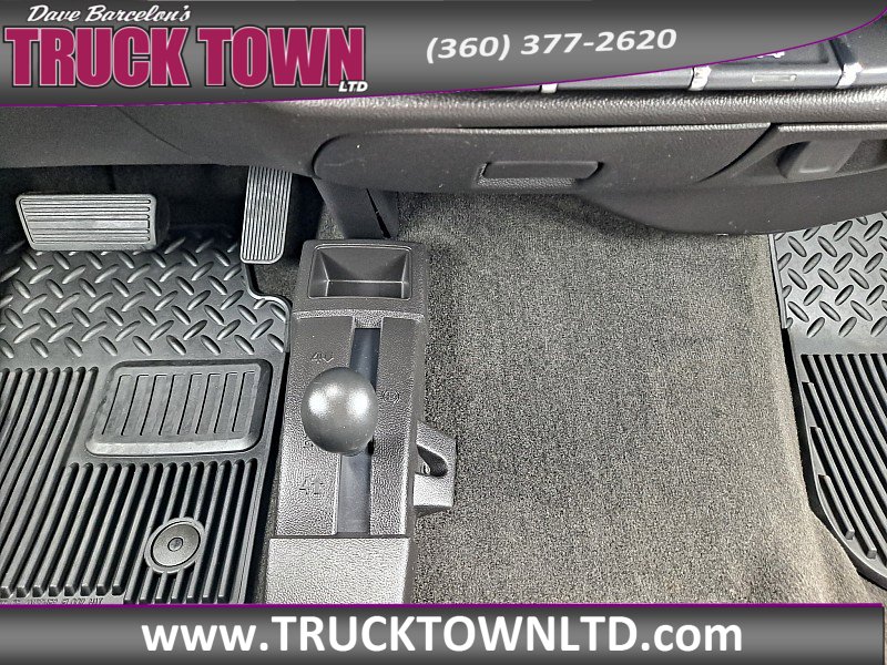 Used 2018 Chevrolet Silverado 1500 Custom w/ LPO, Black Pack AWD/4WD image 18