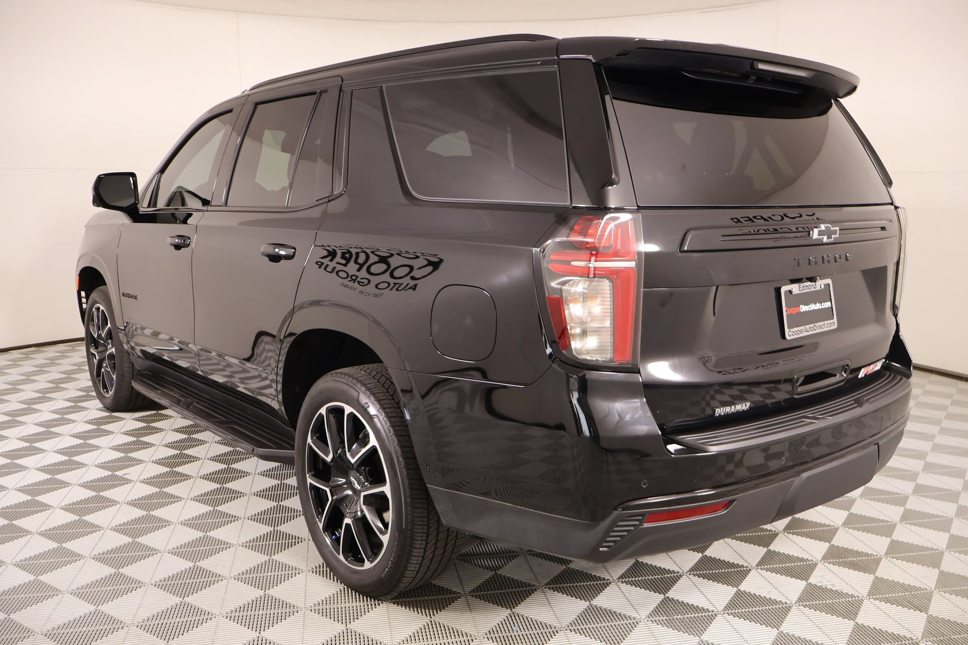 Used 2024 Chevrolet Tahoe RST w/ Luxury Package AWD/4WD image 27