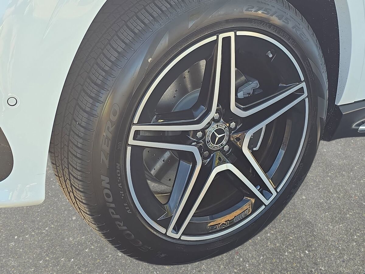 New 2026 Mercedes-Benz GLS 450 4MATIC image 31