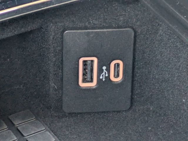 Used 2024 Lincoln Corsair Grand Touring w/ Equipment Group 301A image 26