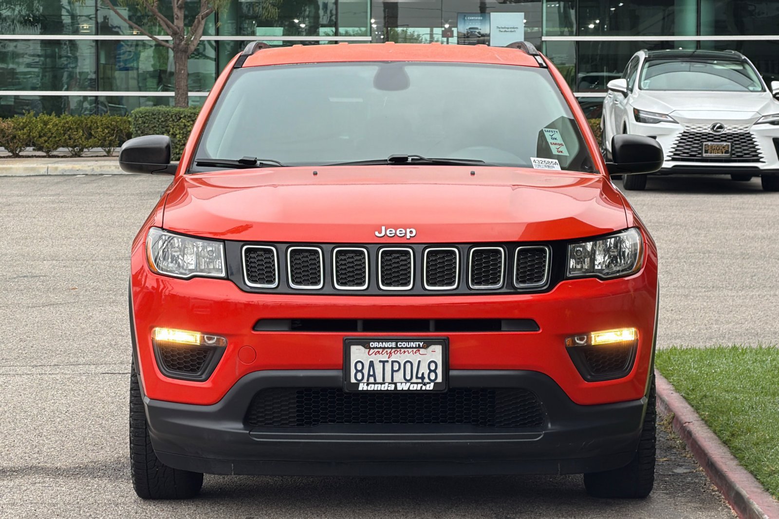 Used 2018 Jeep Compass Sport FWD image 9