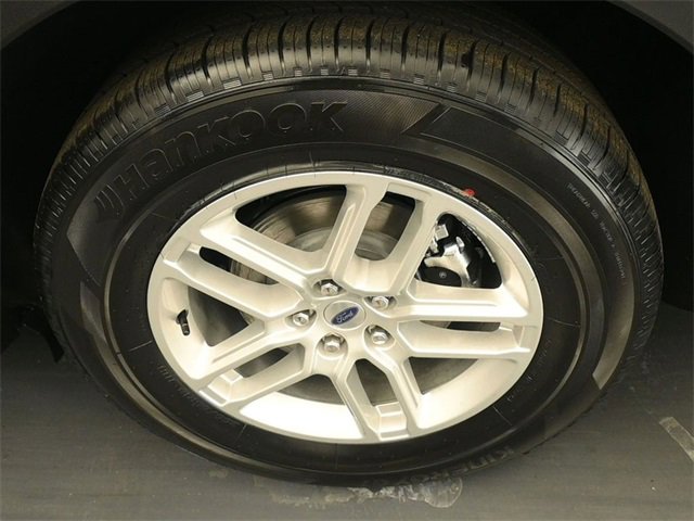 New 2026 Ford Explorer Active image 9